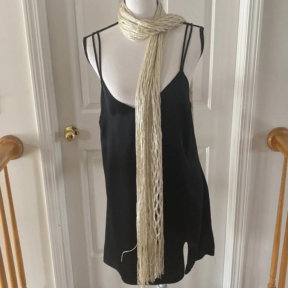 07:07- Beautiful Netted Shawl/Wrap
